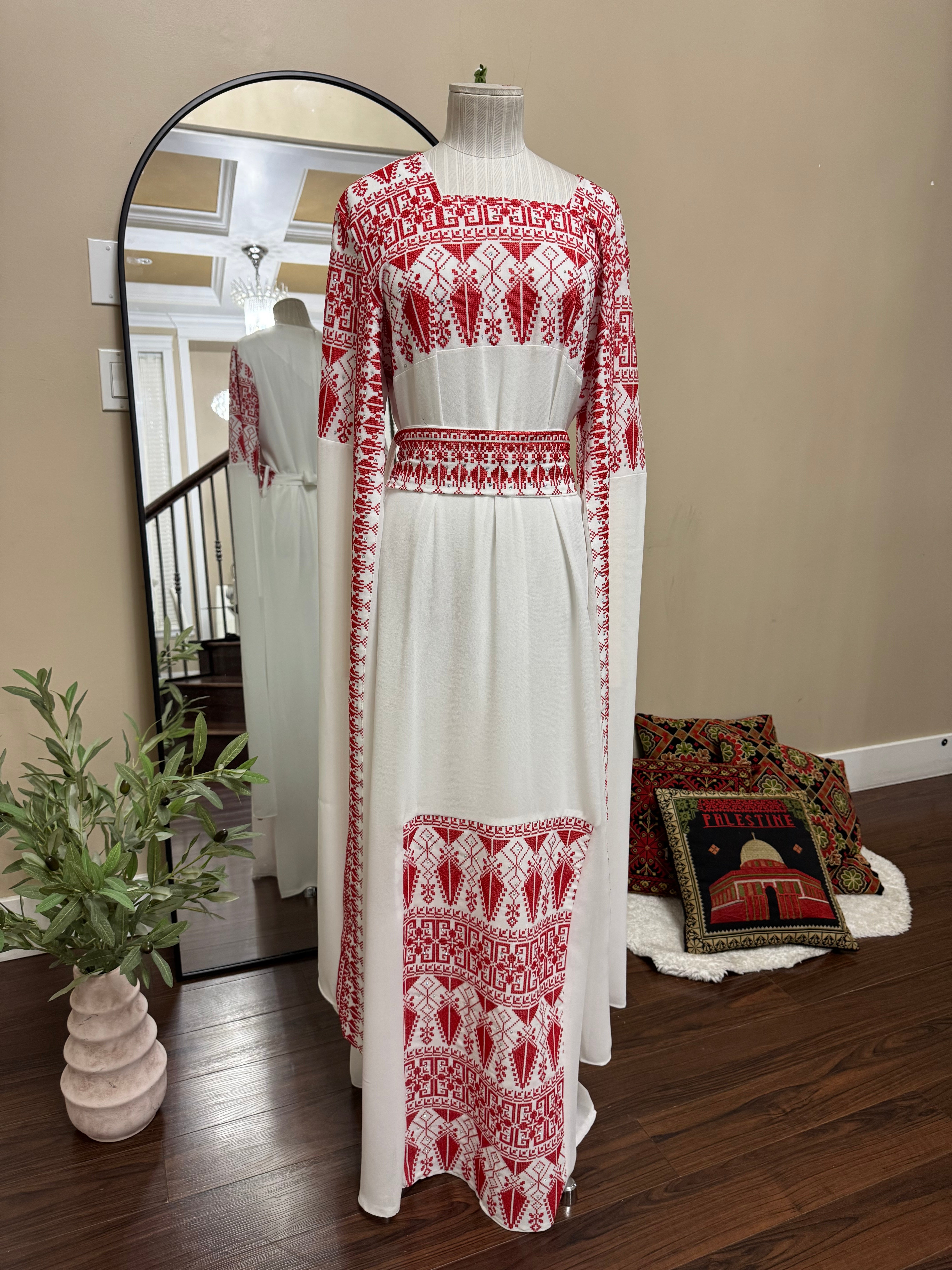 Bisan Dress- فستان بيسان
