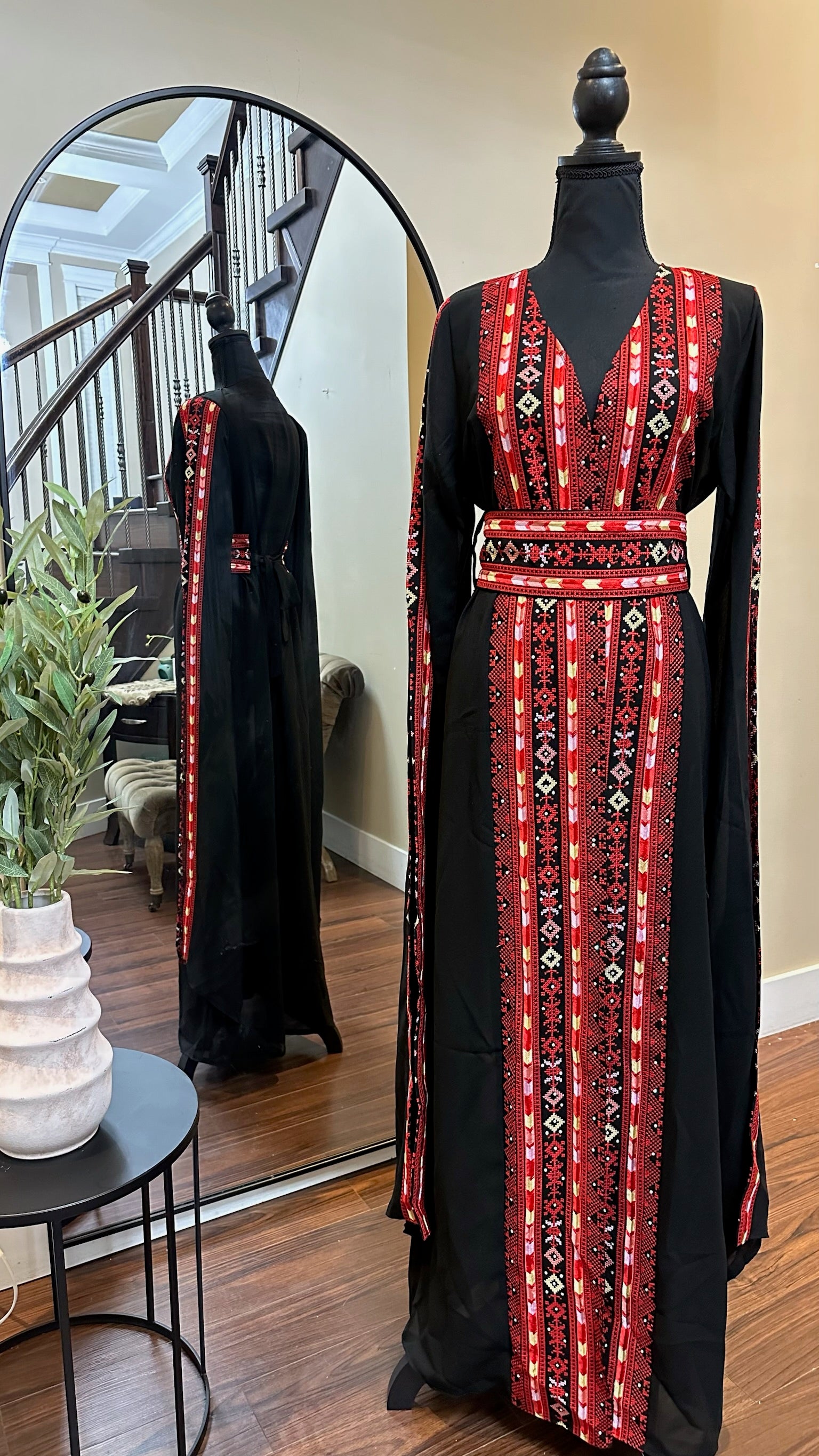 Embroidery Abaya "Darza"