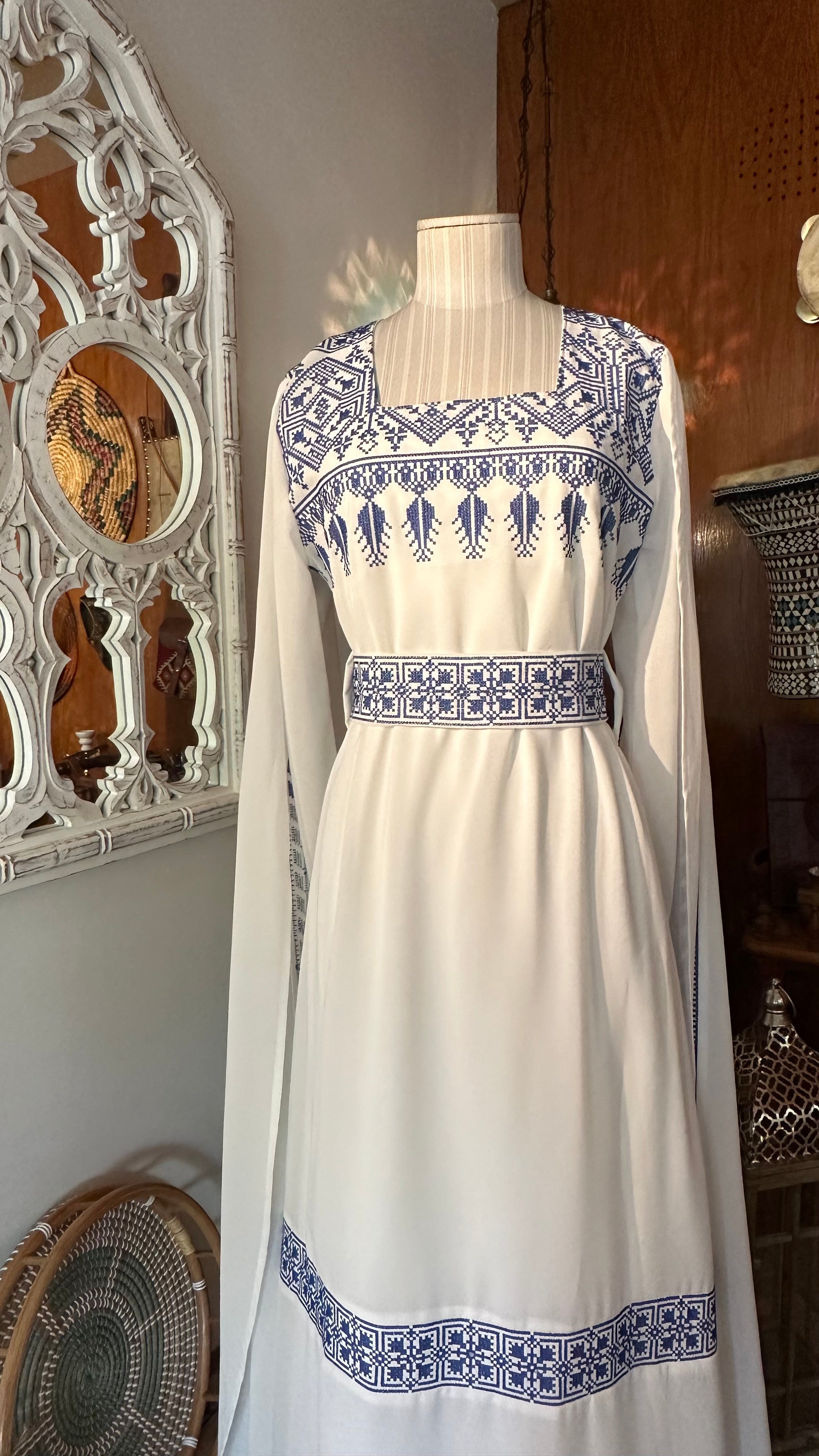 Bisan Dress- فستان بيسان