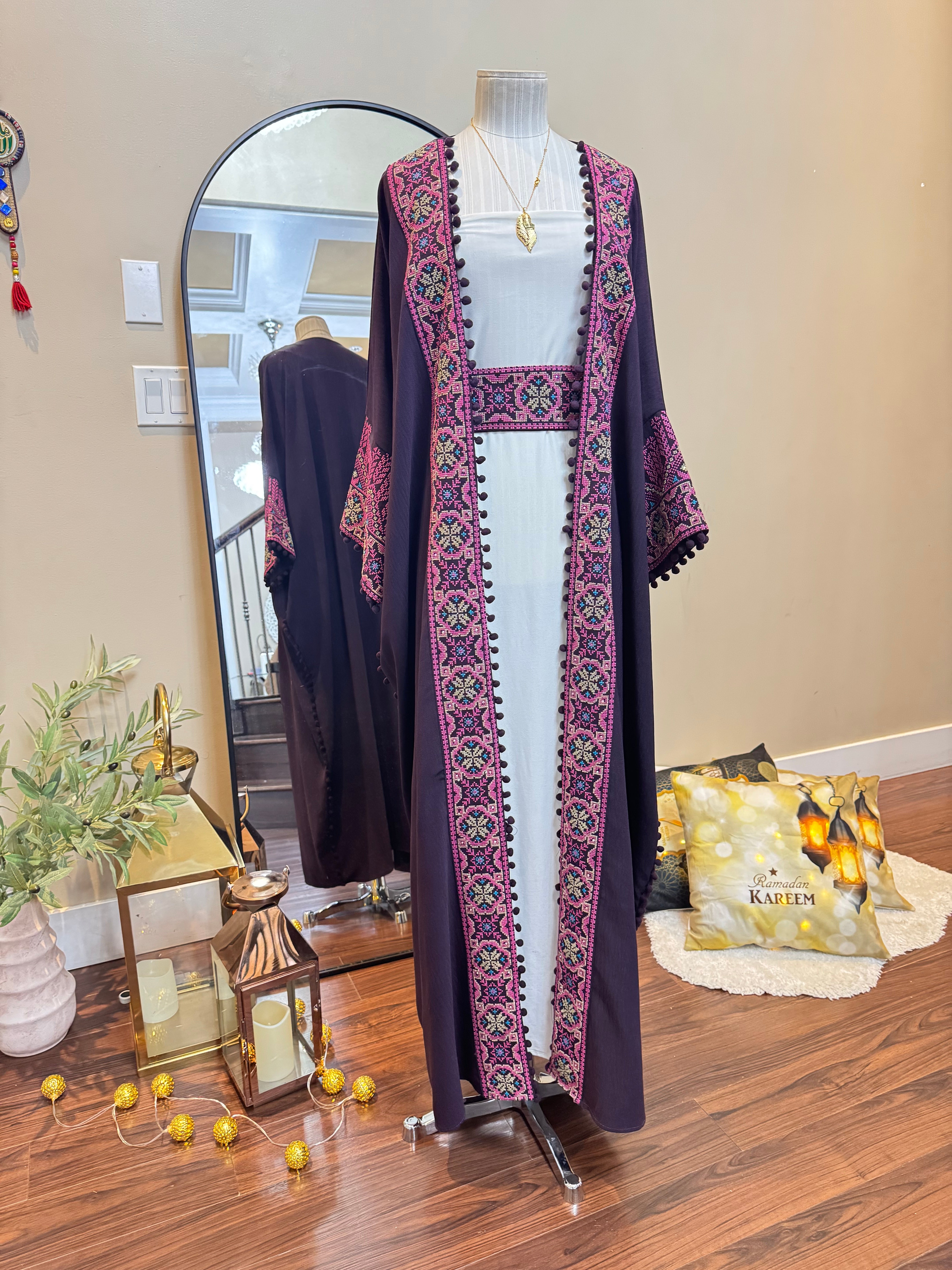 Embroidery Abaya with belt