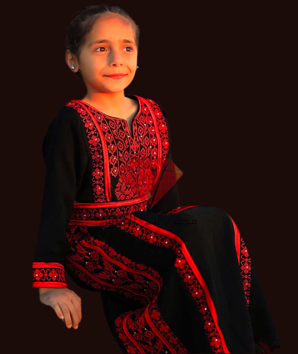 Embroidery Palestinian Girl Dress Thobe Tatreez with belt  (Black with  Red)