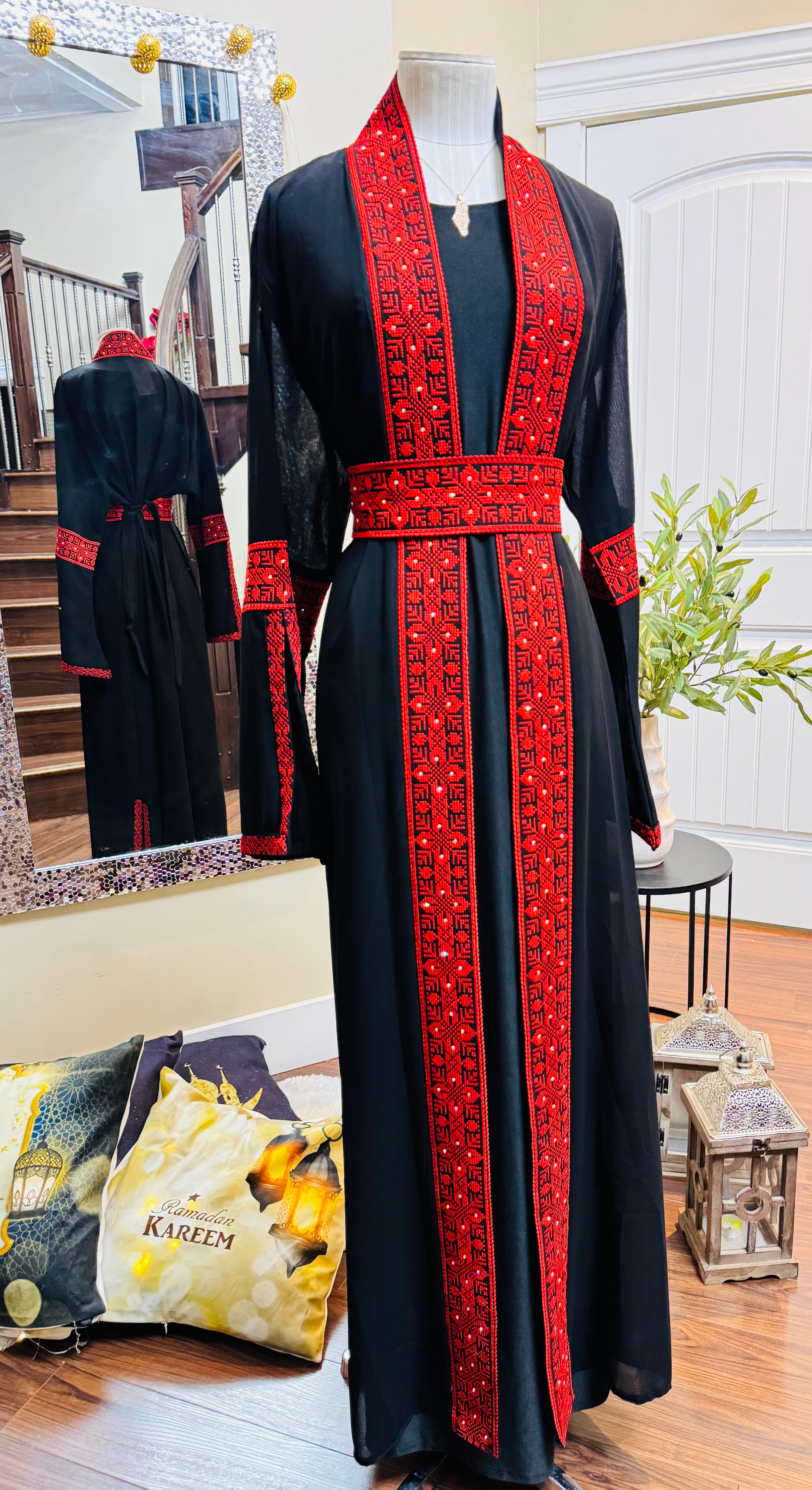 Elegant Star Abaya