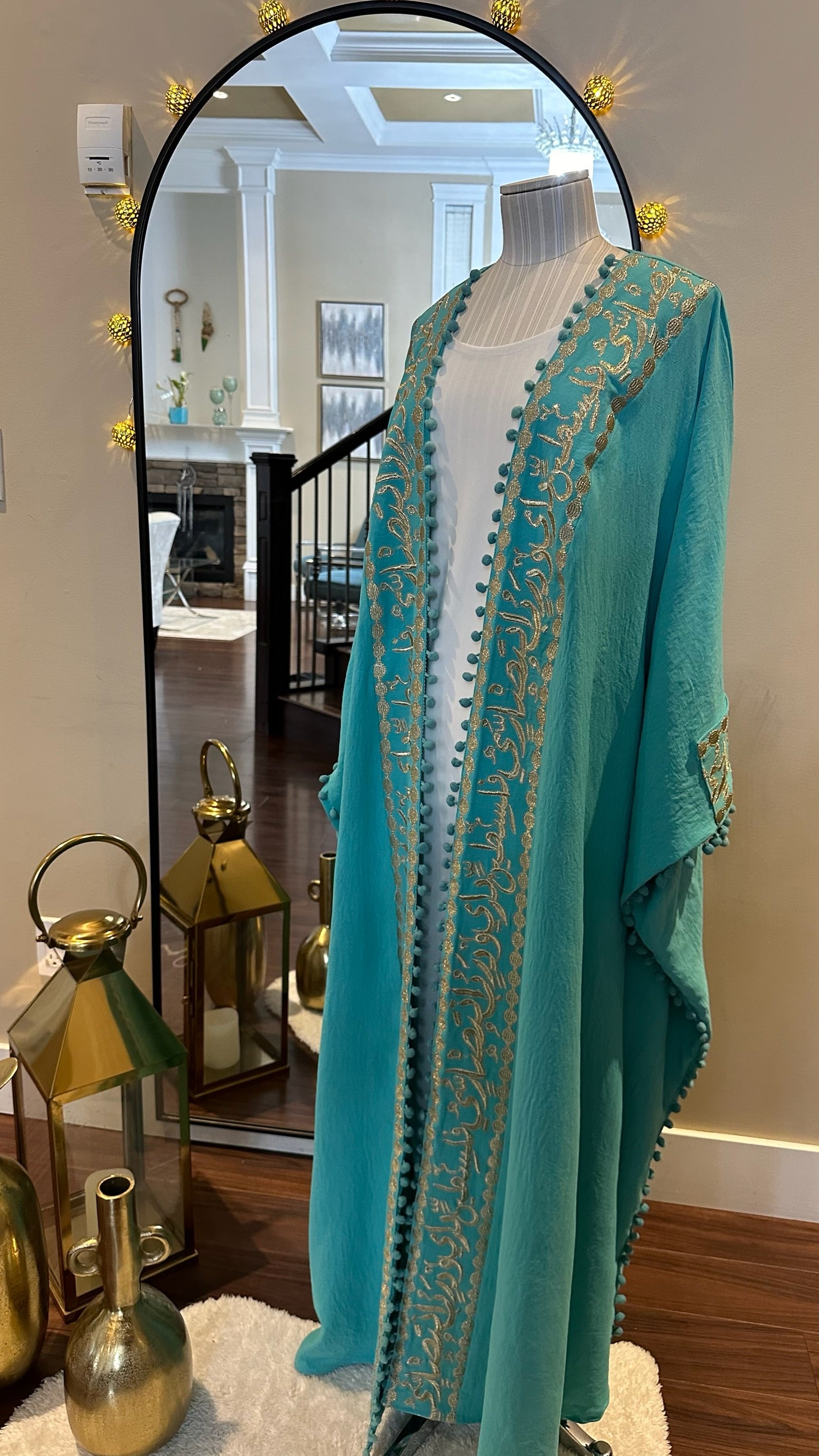 Falastin Dari Abaya