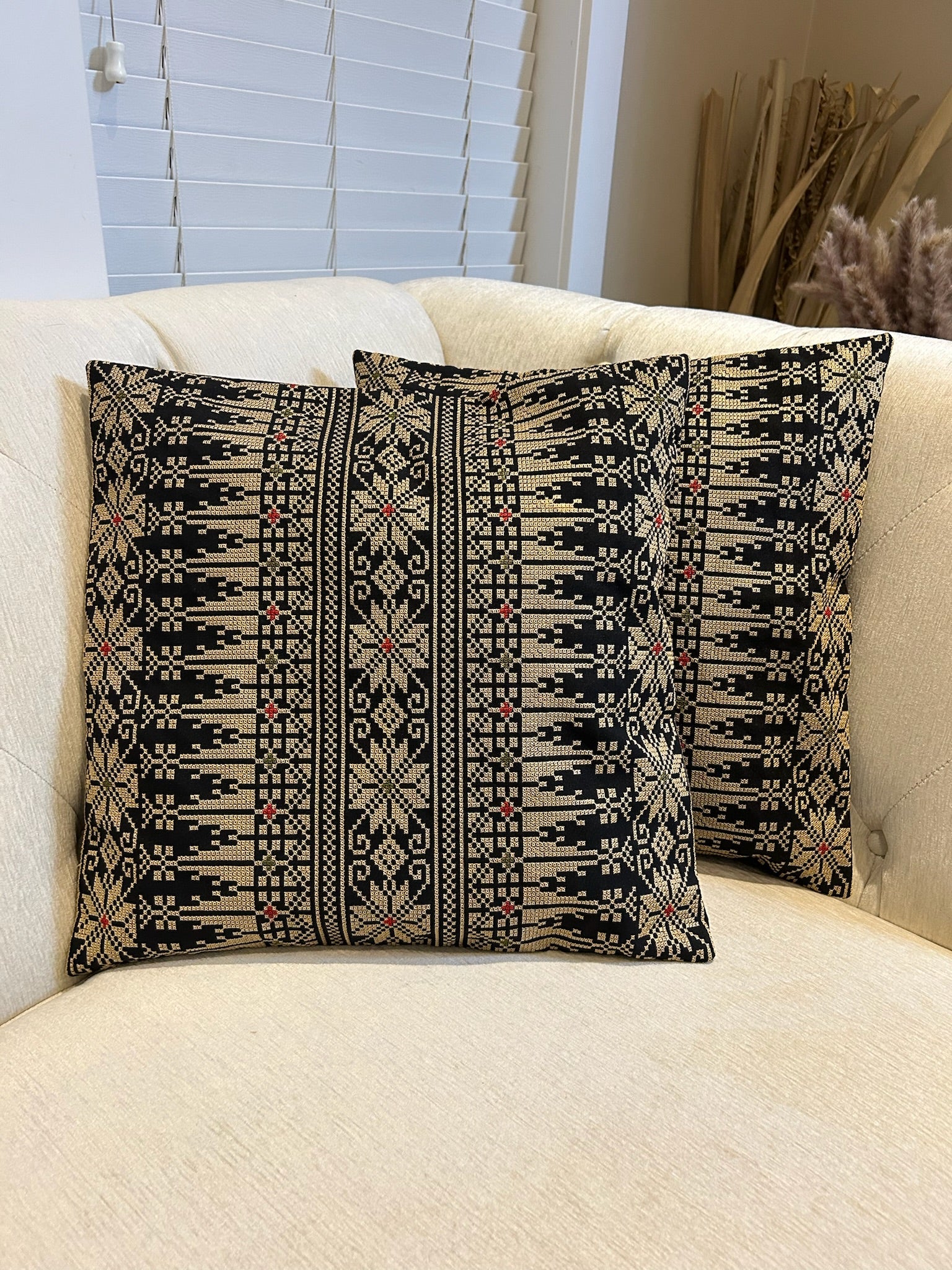Embroidered cushion cover black and beige
