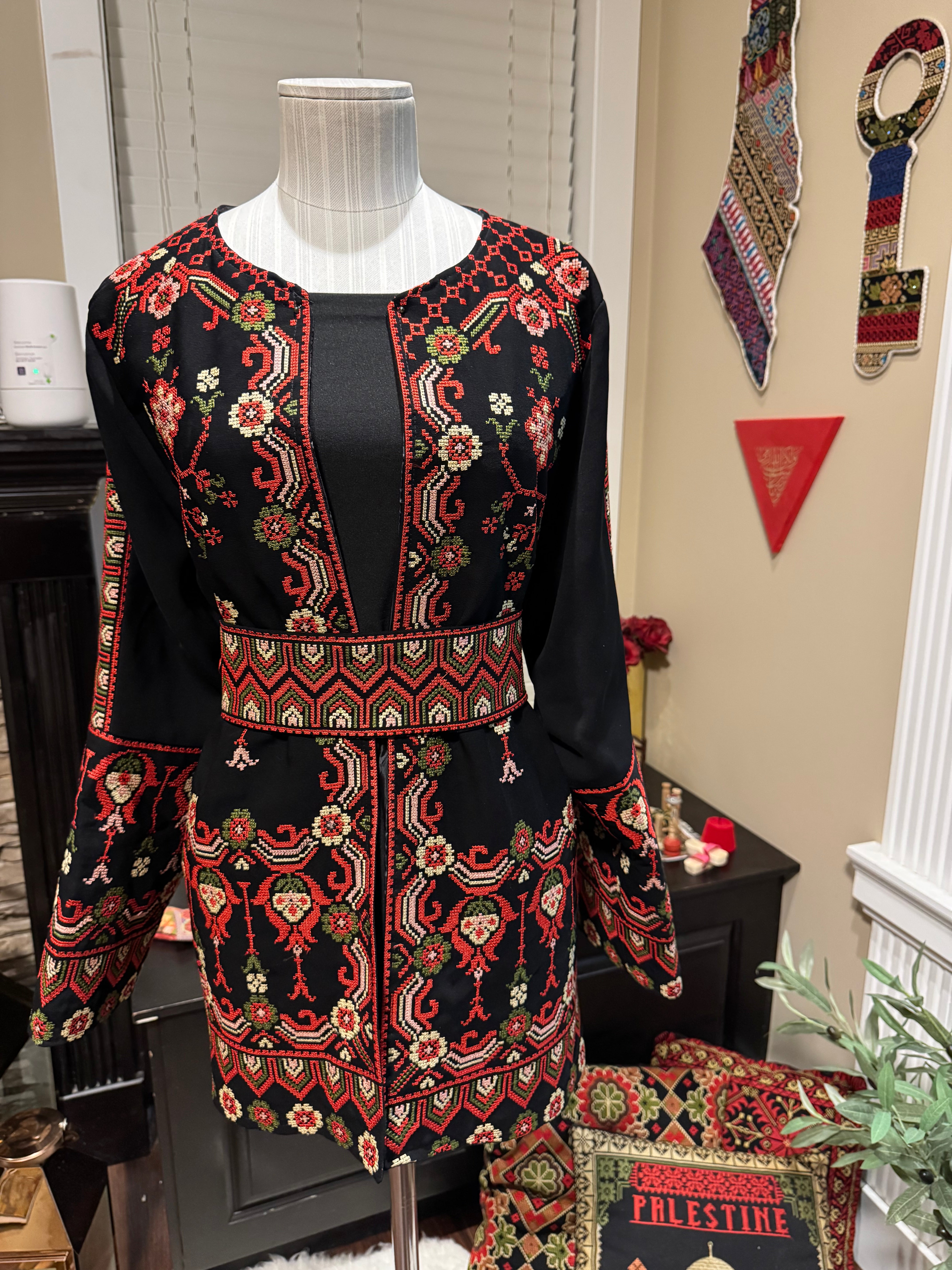 Palestinian Embroidered Blazer with Belt – Floral Design