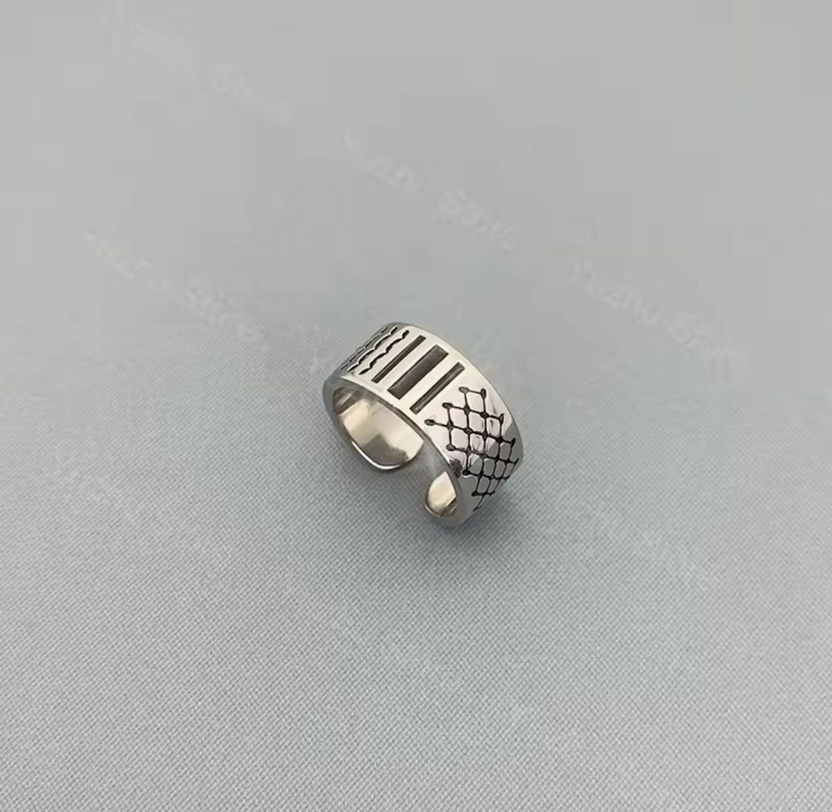 Koffiyeh Ring